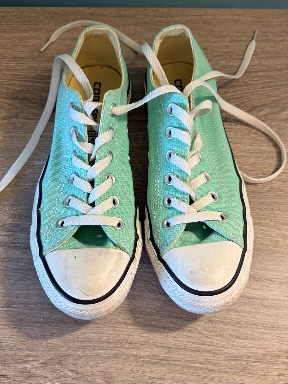 Women’s Mint Green Canvas Lace-Up Sneakers